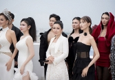 Thanh lịch giữa mây trời, kiêu hãnh giữa gian khó, Hoa hậu Nhân ái Hằng Nguyễn ghi dấu tại sự kiện lễ hội thời trang 