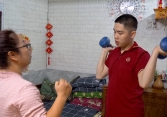 Người mẹ đơn thân và hành trình nuôi con tự kỷ