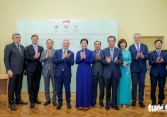 Phu nhân Ngô Phương Ly dự và cắt băng khánh thành Trung tâm Văn hóa Nga - Việt