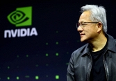NVIDIA công bố doanh thu tăng cao kỷ lục 62%, CEO Jensen Huang tuyên bố 'Không có bong bóng AI'