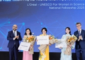 Lễ trao học bổng quốc gia L’Oréal – UNESCO: 16 năm kiến tạo bệ phóng cho nữ giới trong cuộc đua khoa học toàn cầu