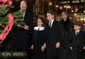 Khoảnh khắc 'tan chảy' tại lễ Giáng sinh Hoàng gia: 3 con nhà Kate Middleton để lại dấu ấn riêng, nét chữ trẻ thơ hé lộ điều gì?