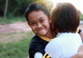 Đứa trẻ có 2 'khuyết điểm' này dễ làm nên chuyện về sau, cha mẹ đừng can thiệp quá đà