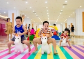 Giúp con của bạn thoả sức vui chơi, khám phá để phát triển toàn diện dịp hè này