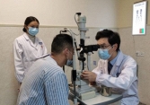 Người đàn ông 31 tuổi suýt bị mù vì món ăn ai cũng thích