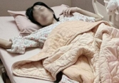 Cô gái 27 tuổi mắc ung thư dạ dày, bác sĩ chỉ ra 3 thực phẩm để lâu trong tủ lạnh là mầm mống bệnh