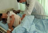 Chàng trai 23 tuổi vẫn 'đái dầm', nguyên nhân đến từ việc nhiều người làm mà không biết mỗi đêm