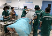 Nam thanh niên độ tuổi 20 qua đời vì ung thư sau khi xem nhẹ 2 cảm giác khó chịu vào ban đêm
