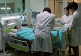Tiếc rẻ 2 món ăn thừa để qua đêm trong tủ lạnh, chàng trai trả giá bằng 10 ngày nằm viện nguy kịch