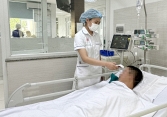 Người đàn ông bị sốc nhiễm trùng nhiễm độc thức ăn vì món 'cực cuốn' nhiều người mê
