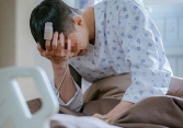 Chàng trai 21 tuổi đã cùng lúc mắc huyết áp cao, suy thận nặng vì 5 thói quen biết sai nhưng khó sửa