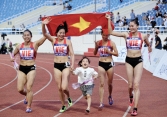 Những bà mẹ vô địch