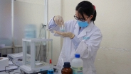 TS. Nguyễn Hồ Thùy Linh: Nhà khoa học trẻ theo đuổi giấc mơ tìm ra vật liệu ứng dụng trong dược học và y sinh
