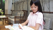 Bí quyết mẹ không giỏi ngoại ngữ vẫn giúp con 10 tuổi nói lưu loát tiếng Anh và Trung