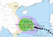 Tin bão số 15 mới nhất: Giật cấp 15, 'đi lòng vòng' trên biển và đảo hướng bất thường
