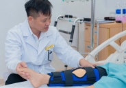 Người hùng thầm lặng đứng sau những ca phục hồi vận động đầy thách thức