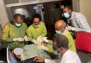 Châu Phi lập kỳ tích với ca truyền máu cứu sống thai nhi 21 tuần ngay trong bụng mẹ