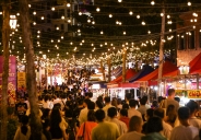 Bùng nổ khách quốc tế ở nam đảo Phú Quốc: Chủ đầu tư mở rộng kinh doanh khách sạn, nhà hàng