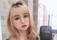 Mèo 2k4, streamer Liên Quân xinh đẹp của V-Gaming là ai?