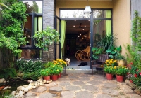 Gạch bông xưa sử dụng tinh tế trong ngôi nhà đẹp tại Thủ Đức