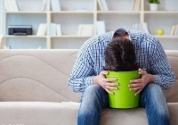 Làm gì khi bị ngộ độc thực phẩm?