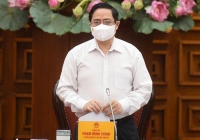 Thủ tướng chủ trì họp khẩn chống  dịch COVID-19: Bệnh nhân 2899 có mối liên hệ phức tạp