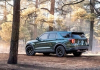 Ford ra mắt mẫu xe địa hình Explorer SUV mới, giá khởi điểm 45.700 USD