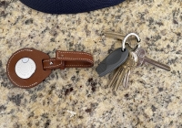Vì sao Apple bất ngờ thu hồi hàng loạt móc khóa Hermes AirTag?