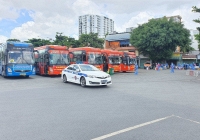 Cảnh sát giao thông Bình Thuận vào TP.HCM đón dân về quê tránh dịch