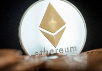 Nhà đầu tư lãi bao nhiêu nếu chi 1.000 USD mua Ethereum từ đầu 2021?