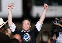 Tài sản Elon Musk cán mốc 230 tỷ USD, nhiều hơn Bill Gates và Warren Buffett cộng lại