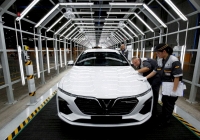 Reuters: VinFast sẽ bắt đầu giao xe hơi điện cho khách hàng tại Mỹ dự kiến vào cuối năm 2022