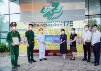 Vinamilk Sure Prevent Gold tri ân những chiến sĩ áo trắng