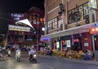 TP.HCM tạm ngưng hoạt động karaoke, massage và spa