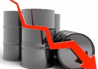 Giá dầu giảm mạnh, dầu Brent xuống dưới mức 78 USD/thùng