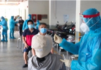 Có 14.861 ca mắc COVID-19 trong ngày 4/1, Hà Nội chạm mốc 2.500 ca