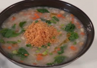 Món ngon mỗi ngày: Cháo đậu chà bông cá hồi
