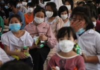 Mang Tết về với các em nhỏ ở ngôi trường đặc biệt