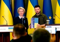 Ukraina hoàn thành bước đầu tiên để gia nhập EU