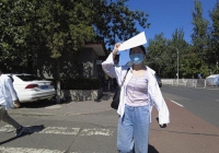 Giới trẻ Trung Quốc đang chật vật kiếm việc làm trong bối cảnh nền kinh tế bị đình trệ do COVID-19