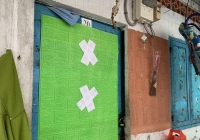 Một bảo mẫu ở TP.HCM dùng cán chổi đánh bé gái 17 tháng tuổi tử vong