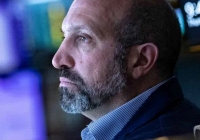 Chứng khoán Mỹ giảm nhẹ khi các nhà đầu tư dự báo lãi suất sẽ cao hơn