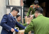 Phát hiện cơ sở sản xuất bánh gạo giả nhãn hiệu Vetrue của Nhật Bản