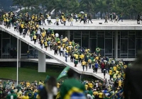 Những người ủng hộ cựu Tổng thống Brazil tấn công tòa nhà Quốc hội