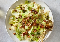 Món ngon mỗi ngày: Salad bắp cải với hạnh nhân