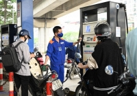 Đề xuất tăng thuế bảo vệ môi trường với xăng lên hơn 4.000 đồng/lít