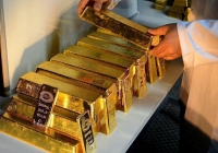 Giá vàng thế giới tăng vọt sau vụ sụp đổ ngân hàng Mỹ