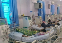 Bệnh nhân chạy thận nhân tạo ở TP.HCM quá tải