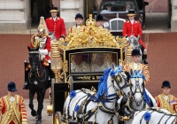 Vua Charles III và Hoàng hậu Camilla đăng quang trong buổi lễ lịch sử