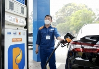 Chiều 11/5, giá xăng giảm hơn 1.300 đồng/lít